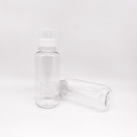 На заводе прозрачная пластиковая упаковка пищевой бутылки для полоскания рта для домашних животных с крышкой